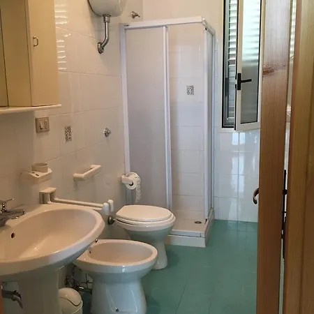 Baia Bilo Apartment